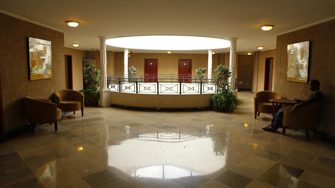 Wassamar Hotel Addis Ababa Exterior foto